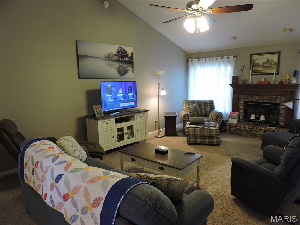 2140 Flatwoods Road O'Fallon, MO 63366 - Photo 15 of 58