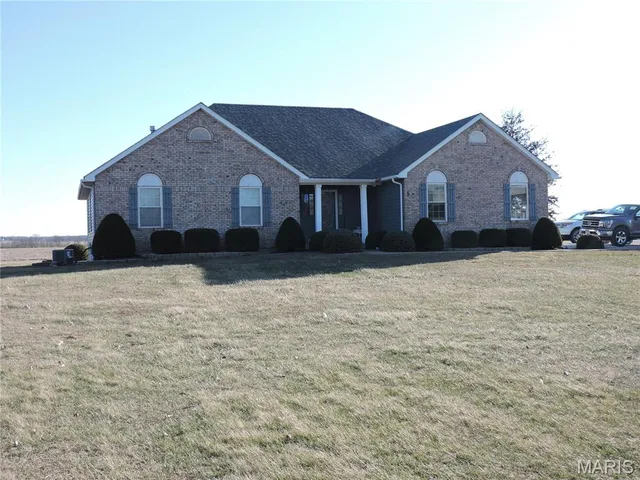 $635,000 | 2140 Flatwoods Road, O'Fallon, MO 63366