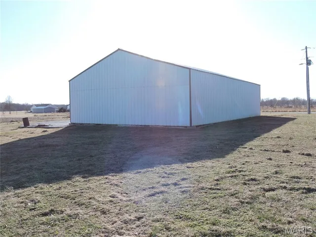 $635,000 | 2140 Flatwoods Road, O'Fallon, MO 63366