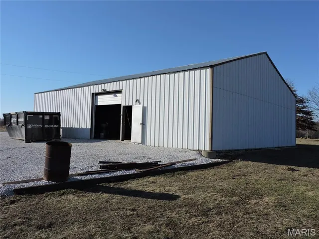 $635,000 | 2140 Flatwoods Road, O'Fallon, MO 63366