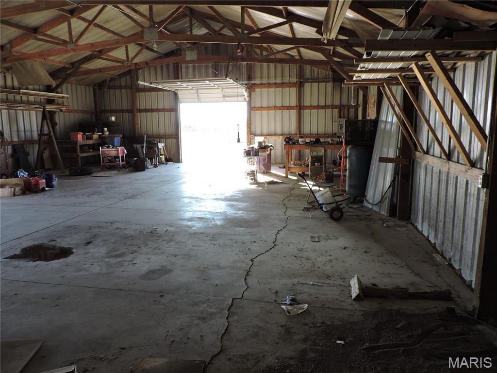 2140 Flatwoods Road O'Fallon, MO 63366 - Photo 52 of 58