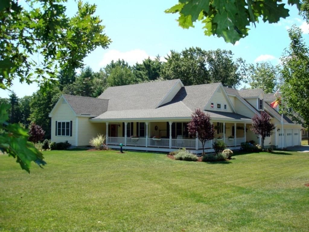 22 Wentworth Road Berwick, ME 03901 - Photo 2 of 35 Gallery Image 2