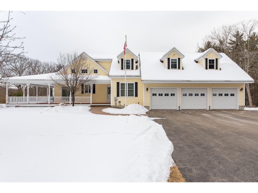 22 Wentworth Road Berwick, ME 03901 - Photo 4 of 35 Gallery Image 4