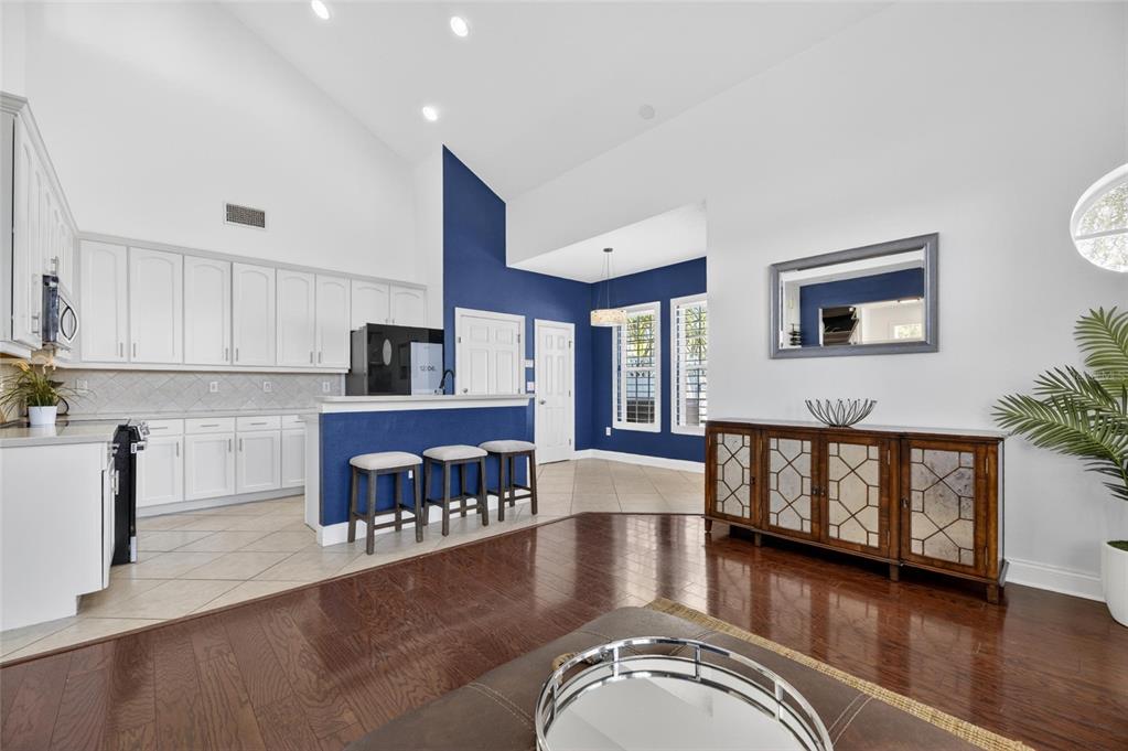 5536 Luminar Pointe Lane Apollo Beach, FL 33572 - Photo 20 of 96