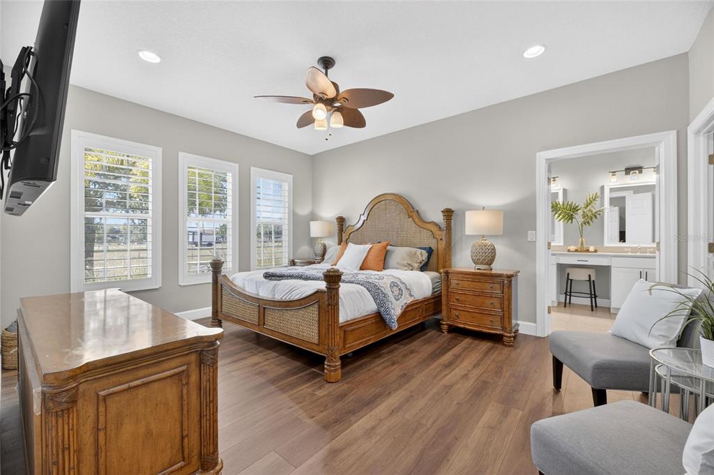 5536 Luminar Pointe Lane Apollo Beach, FL 33572 - Photo 30 of 96