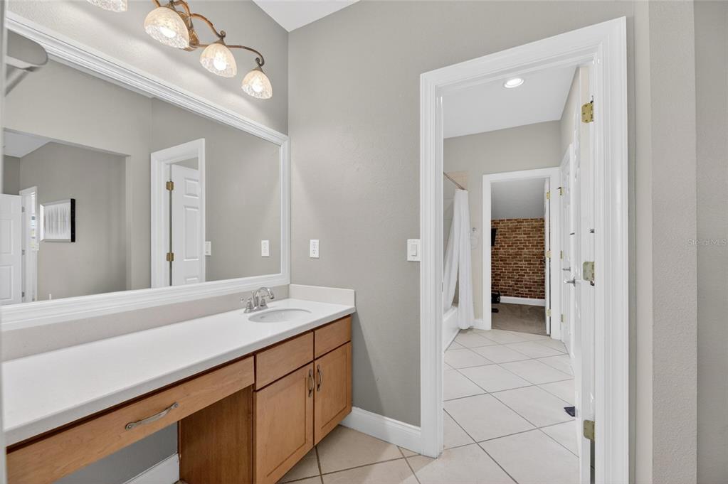 5536 Luminar Pointe Lane Apollo Beach, FL 33572 - Photo 54 of 96