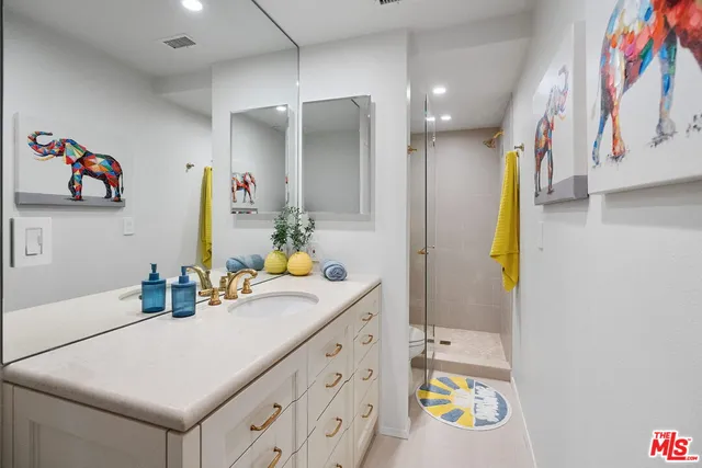 $3,500,000 | 5205 Ocean Front Walk, Unit 201, Marina del Rey, CA 90292