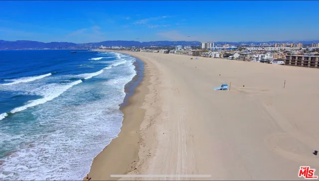 $3,500,000 | 5205 Ocean Front Walk, Unit 201, Marina del Rey, CA 90292