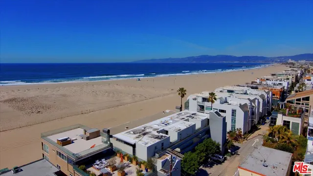 $3,500,000 | 5205 Ocean Front Walk, Unit 201, Marina del Rey, CA 90292
