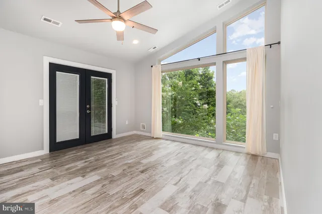 $685,000 | 112 England Run Lane, Fredericksburg, VA 22406