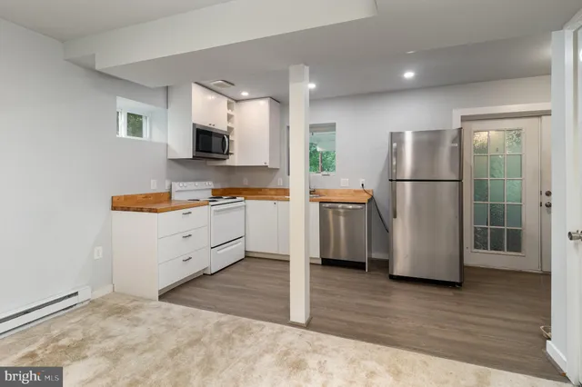 $685,000 | 112 England Run Lane, Fredericksburg, VA 22406