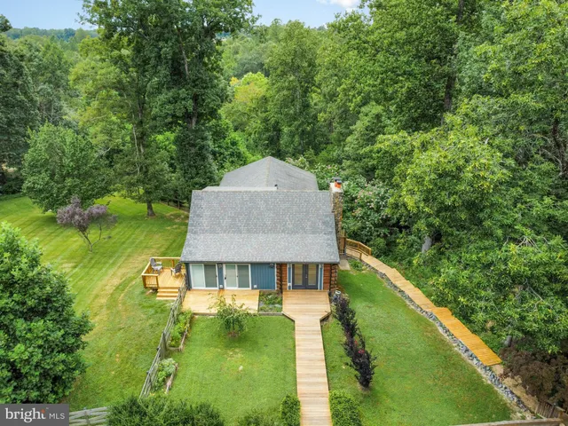 $685,000 | 112 England Run Lane, Fredericksburg, VA 22406