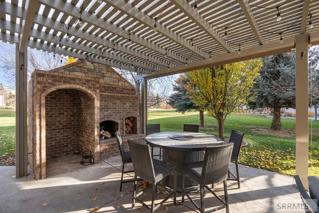 $950,000 | 6138 Pheasant Drive, Ammon, ID 83401