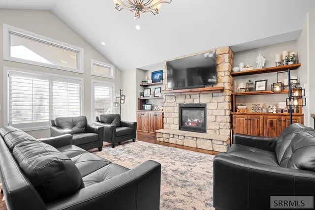 $925,000 | 6138 Pheasant Drive, Ammon, ID 83401