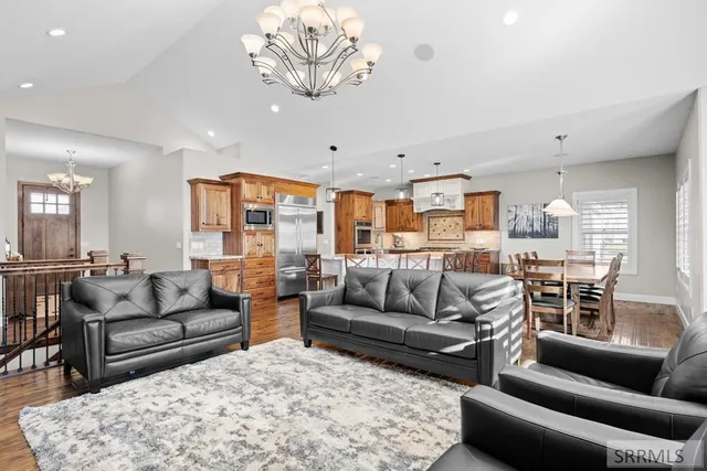 $925,000 | 6138 Pheasant Drive, Ammon, ID 83401