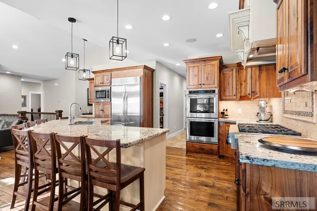 $925,000 | 6138 Pheasant Drive, Ammon, ID 83401