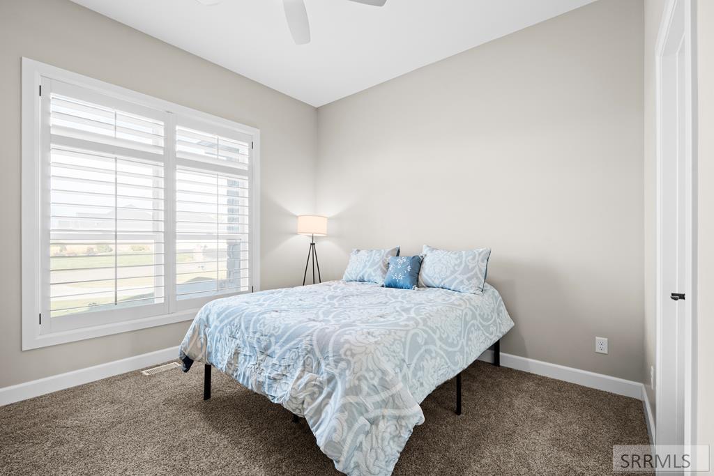 6138 Pheasant Drive Ammon, ID 83401 - Photo 51 of 94