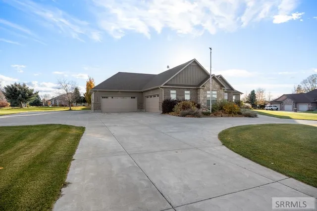 $950,000 | 6138 Pheasant Drive, Ammon, ID 83401