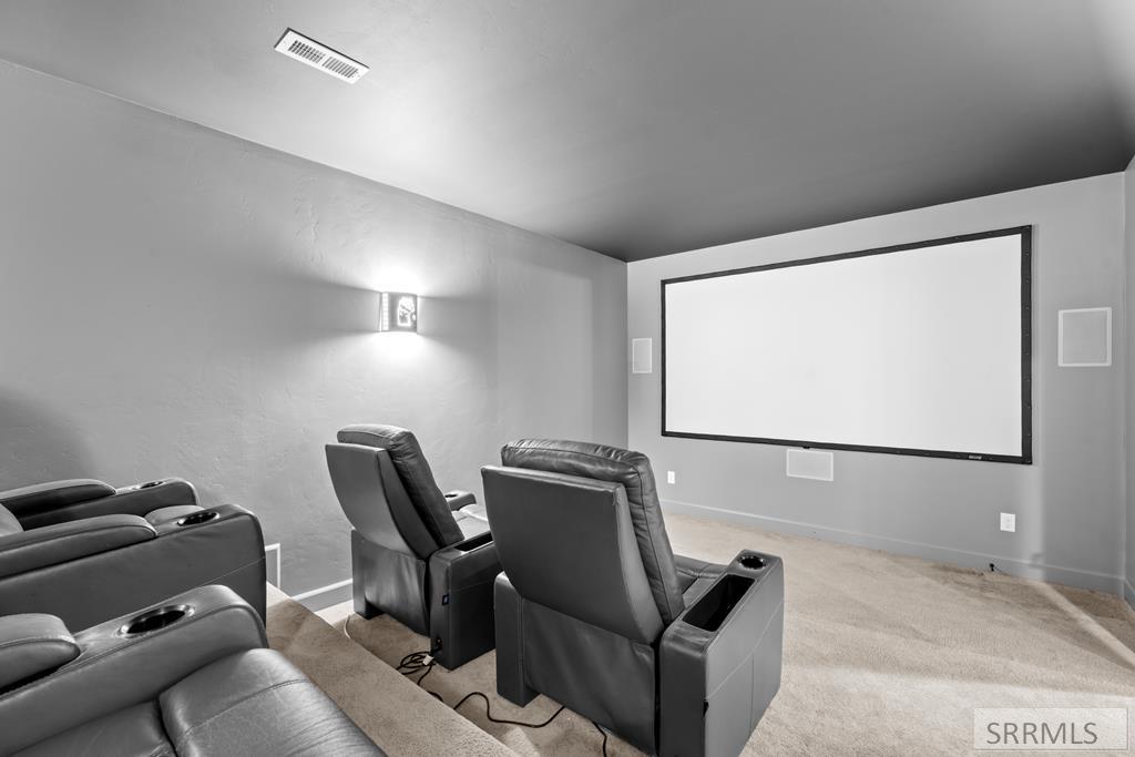 6138 Pheasant Drive Ammon, ID 83401 - Photo 77 of 94