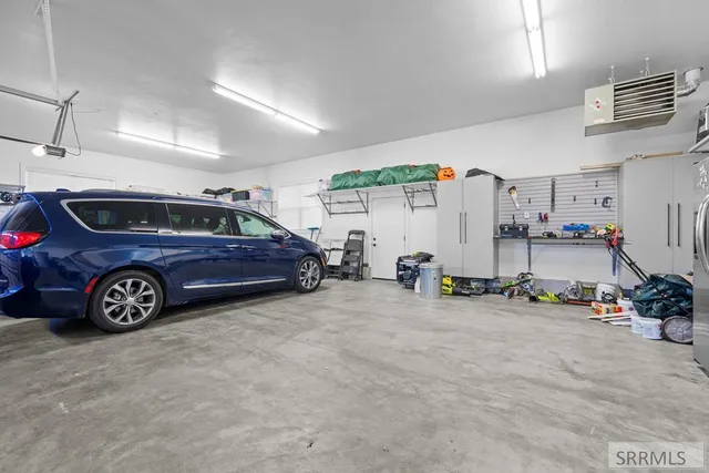 $925,000 | 6138 Pheasant Drive, Ammon, ID 83401