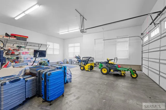 $925,000 | 6138 Pheasant Drive, Ammon, ID 83401