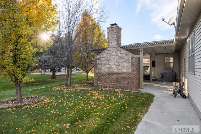 $950,000 | 6138 Pheasant Drive, Ammon, ID 83401