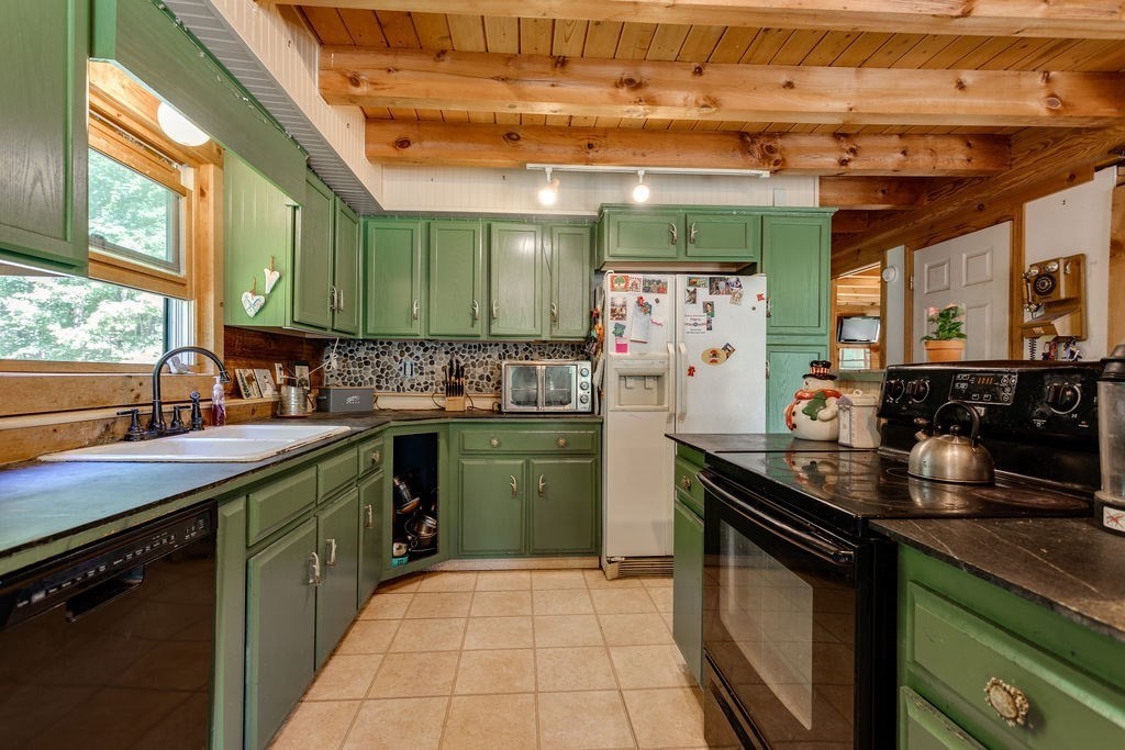 54 Sugar Road Bolton, MA 01740 - Photo 7 of 42