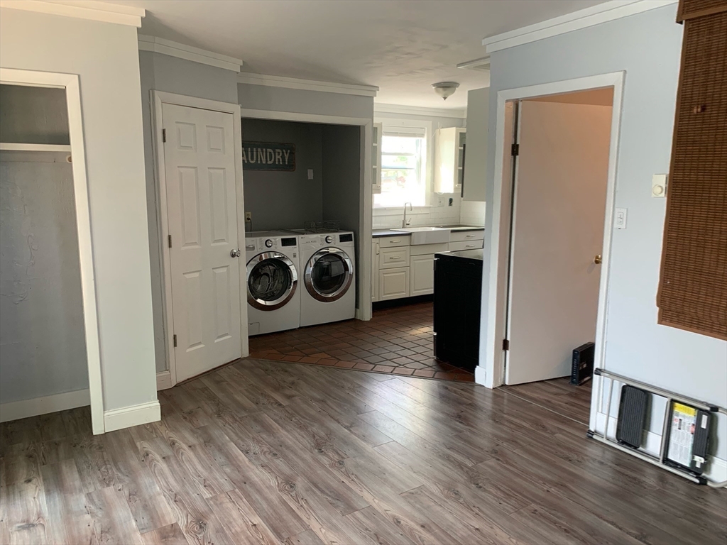 140 Riverbank Road Northampton, MA 01060 - Photo 17 of 37