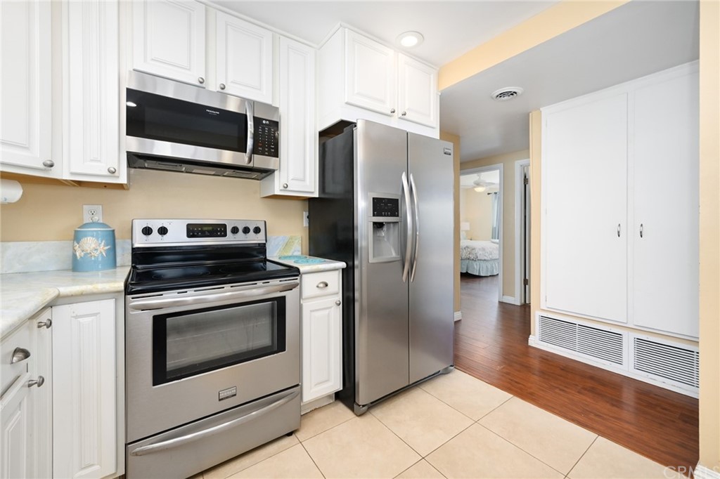 5100 Seashore Drive Newport Beach, CA 92663 - Photo 19 of 67