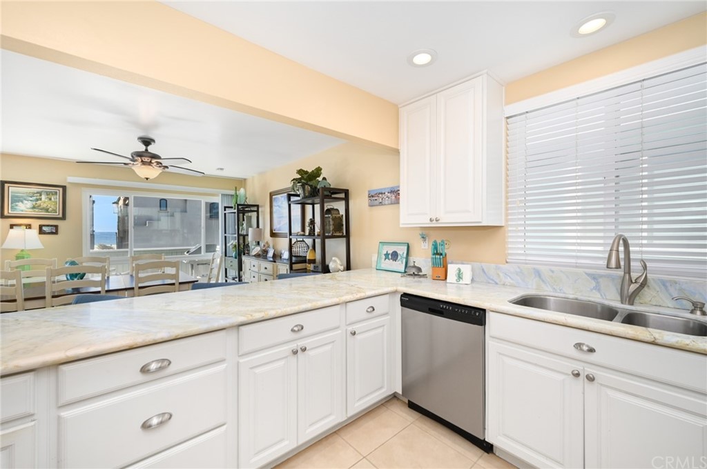 5100 Seashore Drive Newport Beach, CA 92663 - Photo 22 of 67