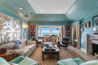 243 South Beach Road Hobe Sound, FL 33455 - Photo 8 of 32 Gallery Image 8