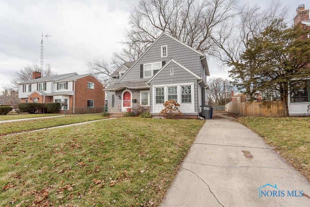 1925 Shenandoah Road Toledo, OH 43607 - Photo 3 of 44 Gallery Image 3