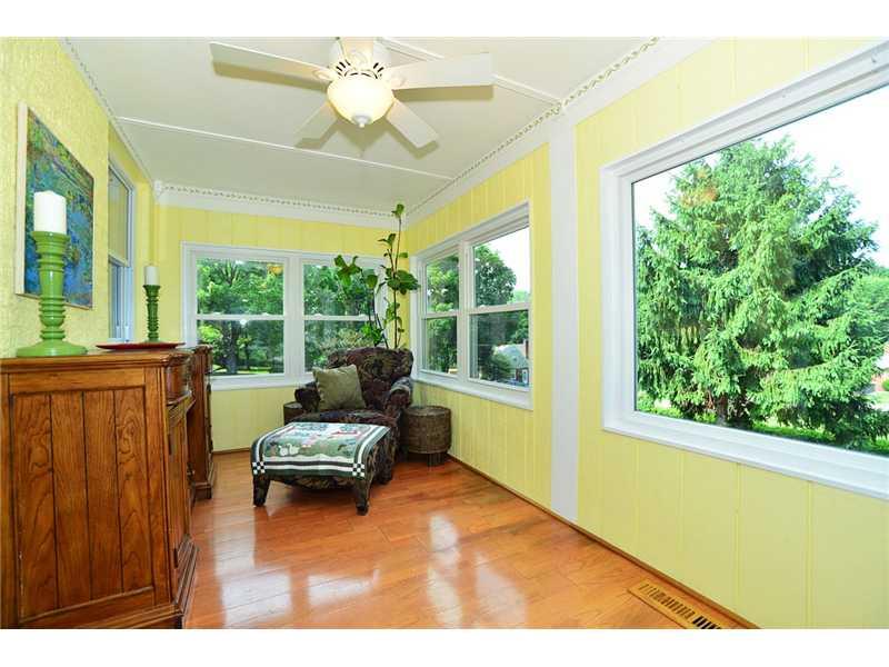 1144 Robinson Road Pittsburgh, PA 15237 - Photo 6 of 16 Sunroom.
