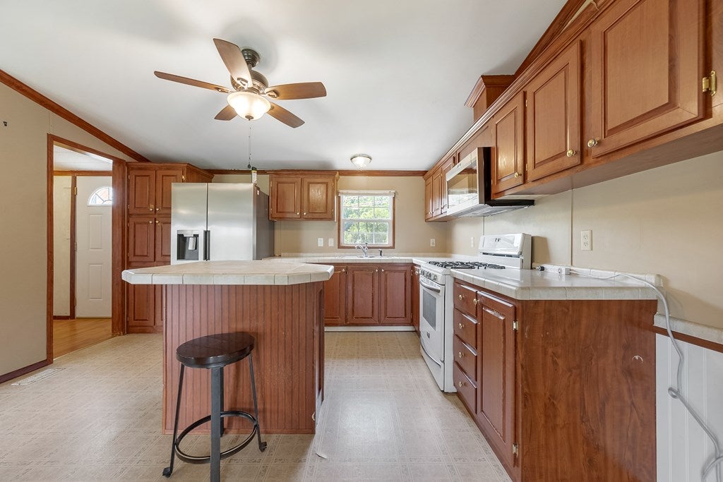 507 Rural Retreat Lake Road Rural Retreat, VA 24368 - Photo 12 of 76 Gallery Image 12