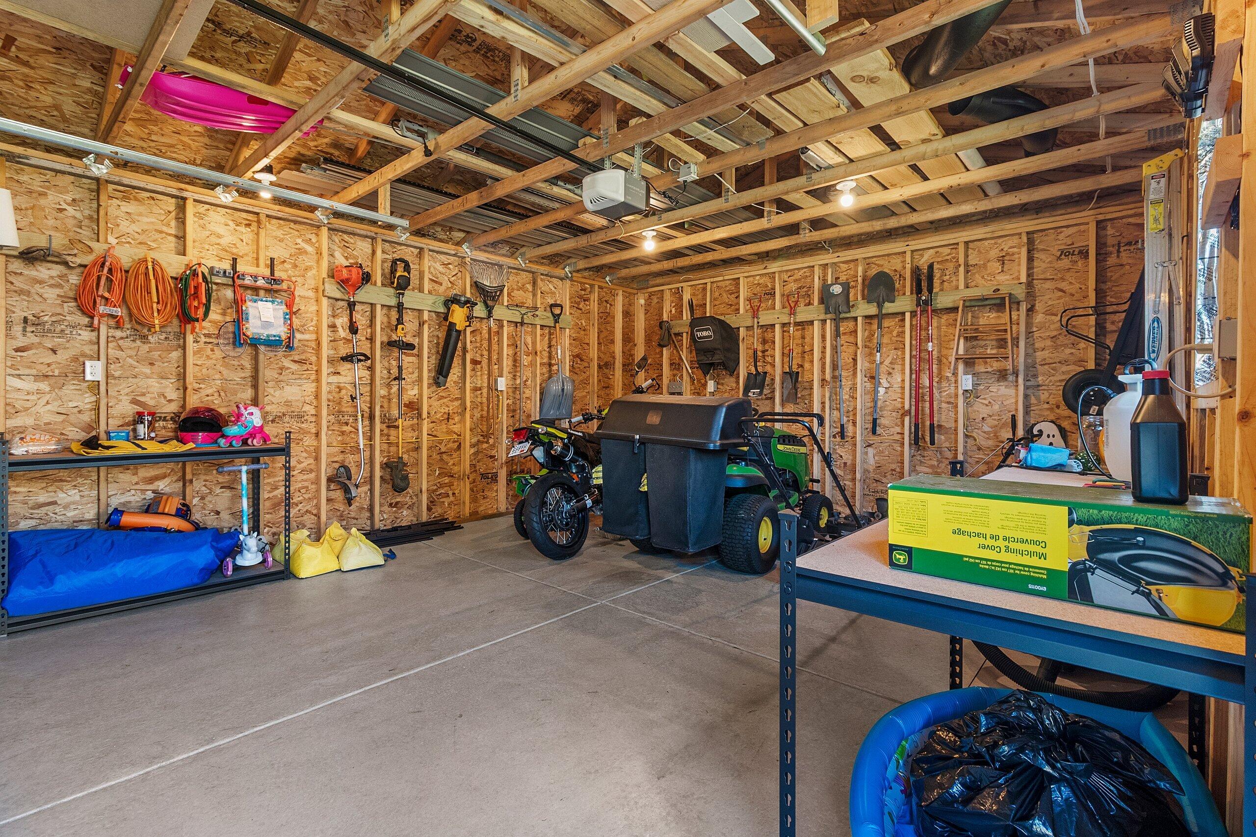 2811 39th Street Two Rivers, WI 54241 - Photo 41 of 51 014-281139thStreet-TwoRivers-WI-54241-SM