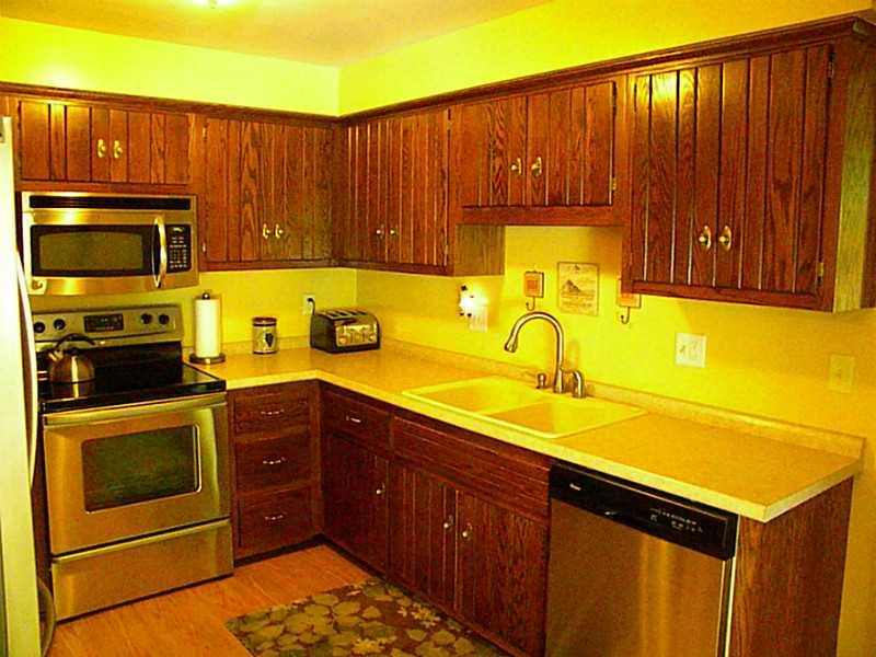 381 Smail Road Leechburg, PA 15656 - Photo 3 of 24 Kitchen. Nice Size Kitchen includes Stainless Appliances