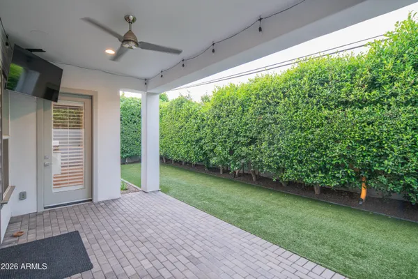 $1,195,000 | 3850 East Crittenden Lane, Phoenix, AZ 85018