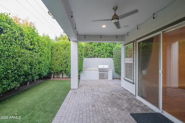 $1,195,000 | 3850 East Crittenden Lane, Phoenix, AZ 85018