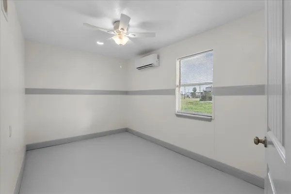 $224,900 | 515 Thunder Road, Surfside Beach, TX 77541