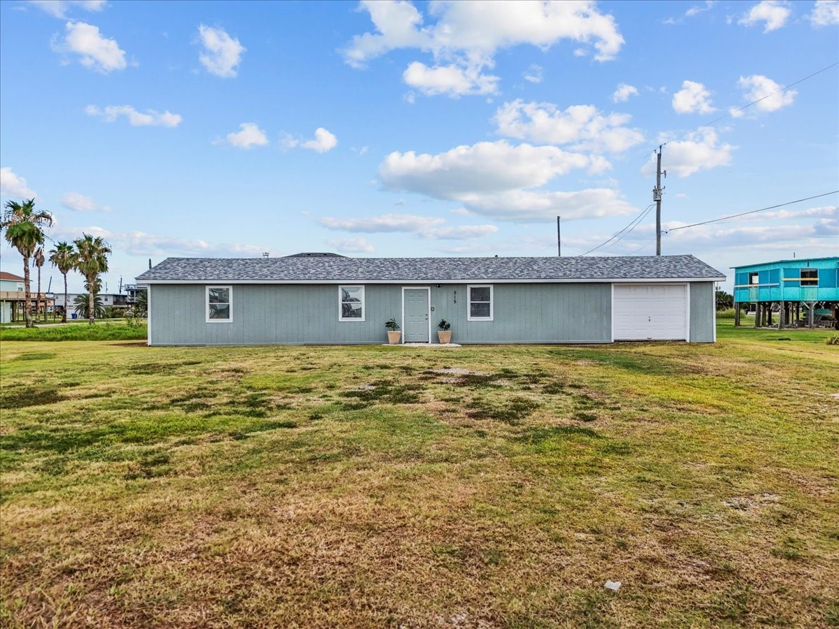 515 Thunder Road Surfside Beach, TX 77541 - Photo 2 of 31 Ideal for those seeking the ease of single-level living.