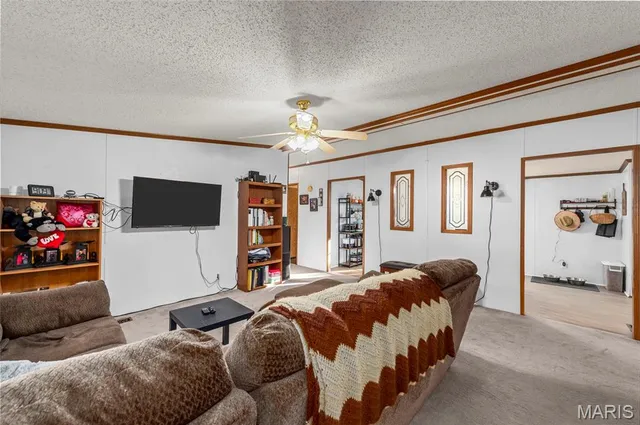 $185,000 | 6012 Isaac Way, Cedar Hill, MO 63016