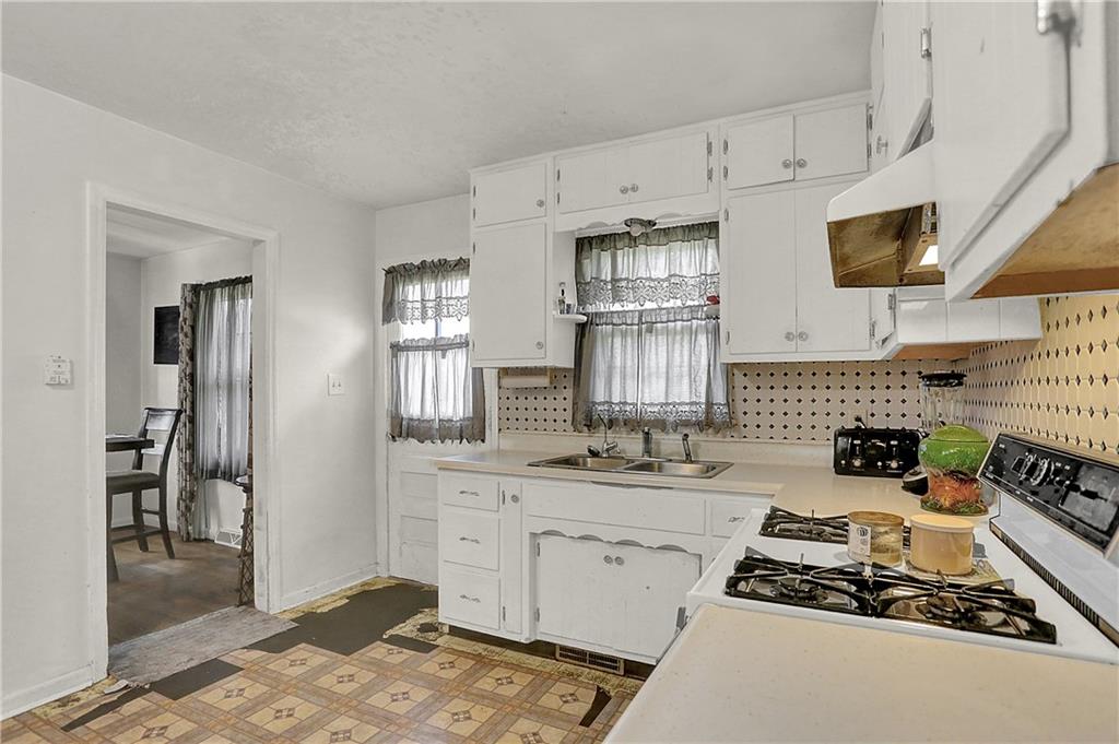 720 West Banta Road Indianapolis, IN 46217 - Photo 14 of 43 Gallery Image 14