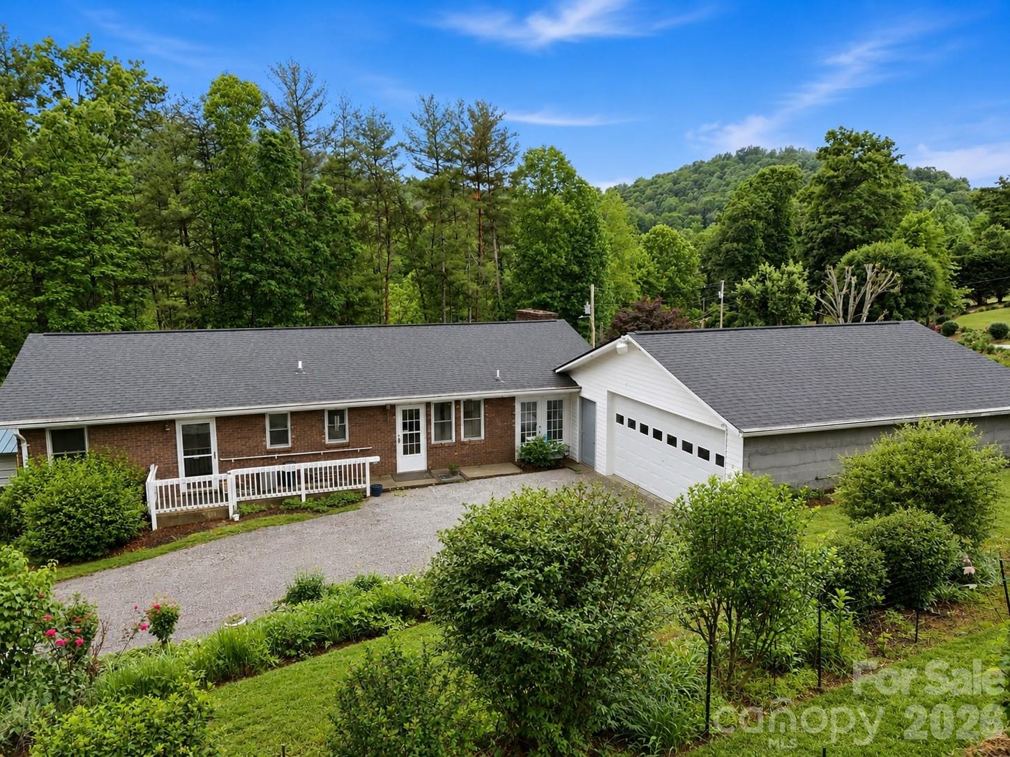 22 Webb Hill Road Leicester, NC 28748 - Photo 4 of 46