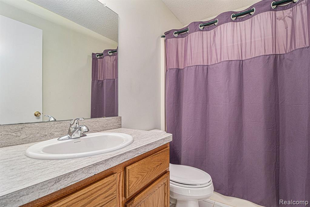 45 North Hospital Road Waterford, MI 48327 - Photo 20 of 27 Gallery Image 20