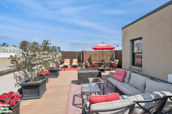 $799,000 | 69 East 130th Street, Unit PHB | Central Harlem