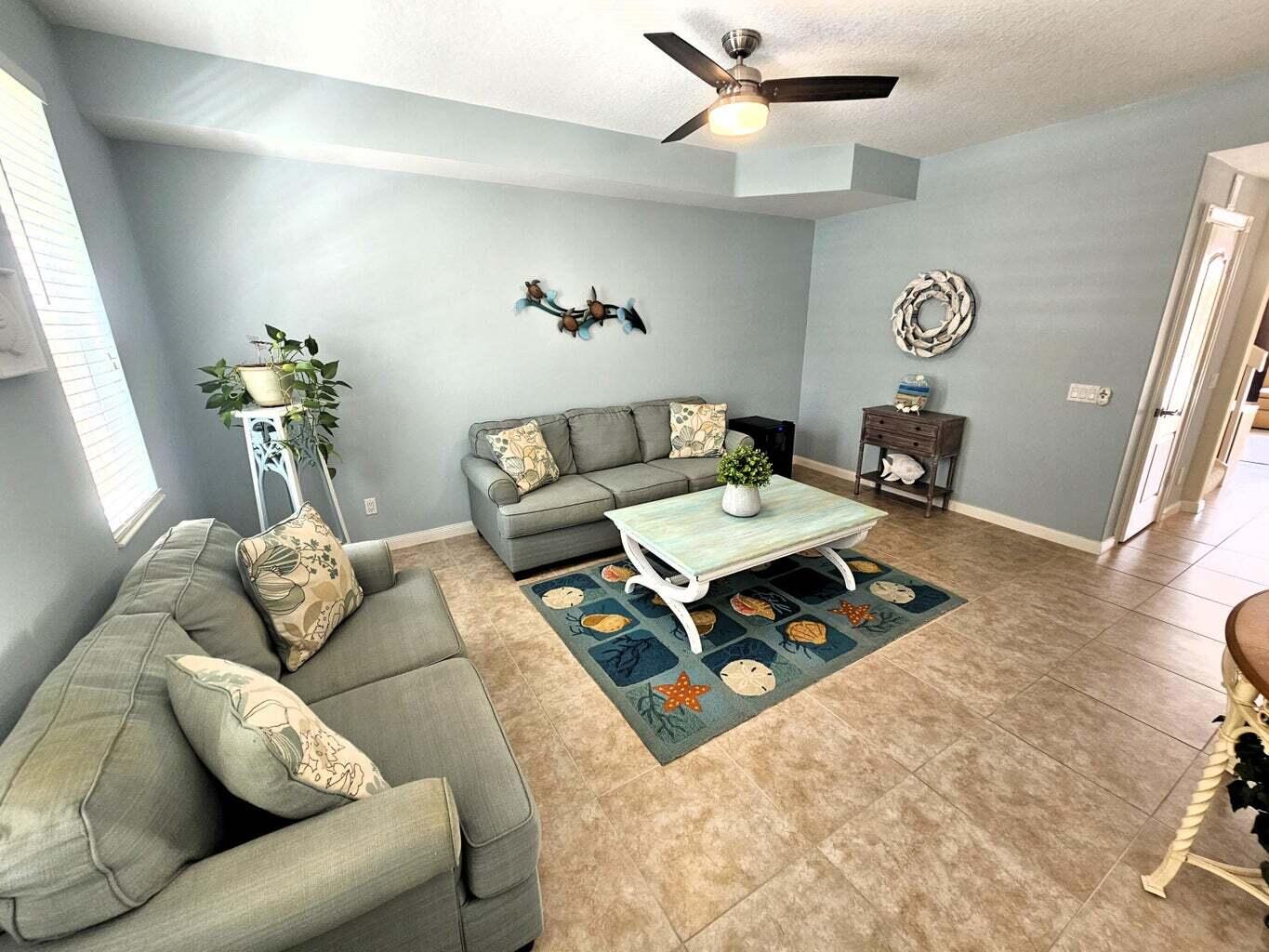 1935 Frederick Small Road Jupiter, FL 33458 - Photo 8 of 26 20230820161418367234000000-o