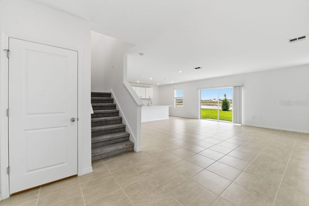 13235 Commons Avenue Parrish, FL 34219 - Photo 8 of 37 a view of an empty room with a window
