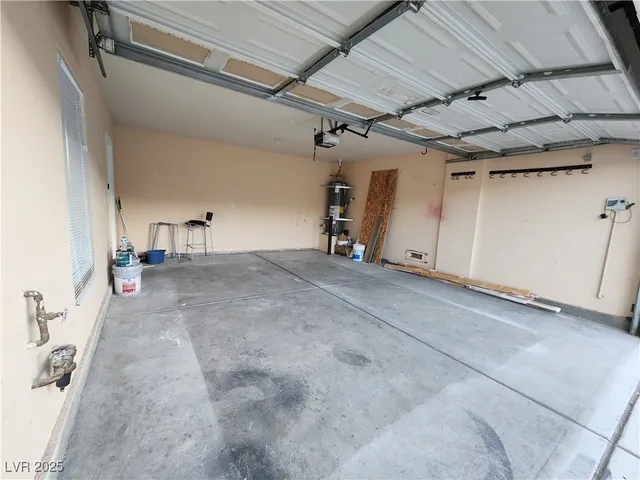 $3,000 | 7624 Glorietta Bay Court, Las Vegas, NV 89139