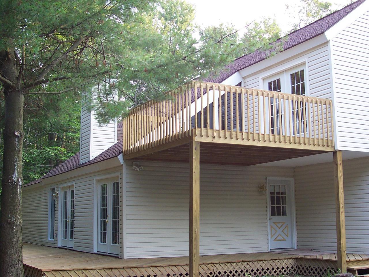 1155 Pine Tree Road Tobyhanna, PA 18466 - Photo 1 of 8 front
