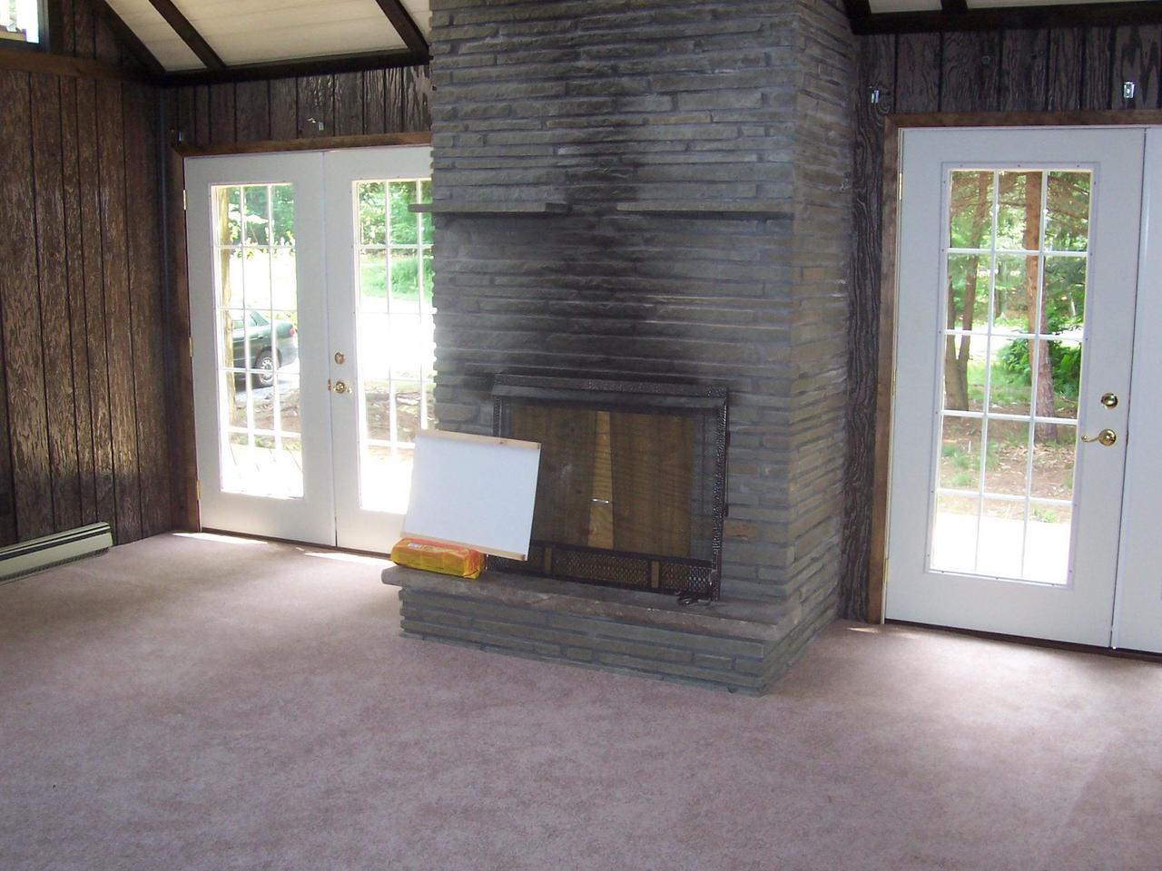 1155 Pine Tree Road Tobyhanna, PA 18466 - Photo 7 of 8 living room